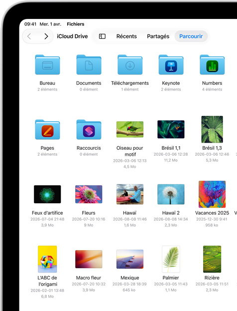 Écran d’un iPad affichant des fichiers et des dossiers dans iCloud Drive