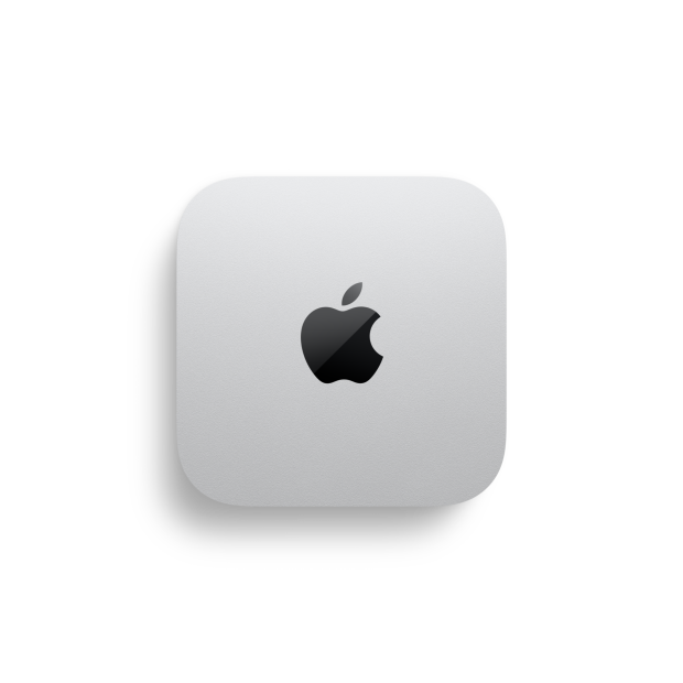 لقطة علوية لجهاز Mac mini فضي اللون مع شعار Apple تظهر علامات قياس تشير إلى الحجم البالغ  12.7 سم عرضاً و12.7 سم طولاً